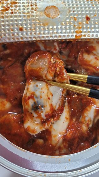 셰프애찬 별미김치 굴겉절이 1kg — 5점을 준 리뷰어가 2022년 12월 올린 사용 사진