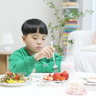 옳음 딸기 논산 설향 딸기 900g 산지직송 — 5점을 준 리뷰어가 2021년 2월 올린 사용 사진