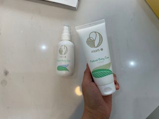 mom e 맘이 내추럴 베이비 케어 크림+바디오일 — 5점을 준 리뷰어가 2021년 1월 올린 사용 사진