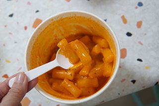 추억의 국민학교 떡볶이 국떡 컵볶이 선물박스 — 5점을 준 리뷰어가 2022년 1월 올린 사용 사진