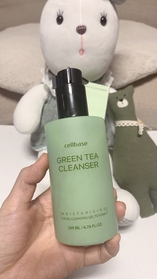 프리마인 메이크업과 들뜨는 각질까지 한방에 깐달걀로! 순하기까지한 셀베이스 그린티클렌저(200ml) — 5점을 준 리뷰어가 2023년 1월 올린 사용 사진