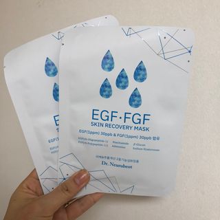 Dr.느루벗 느루벗 EGF FGF 스킨 리커버리 마스크 10장 — 5점을 준 리뷰어가 2021년 3월 올린 사용 사진