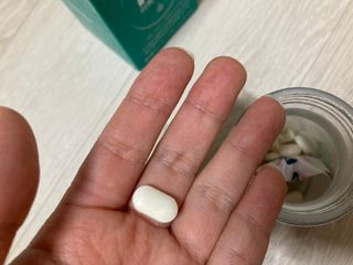 체인미 엘라스틴 콜라겐으로 이뻐진데이 500mg x 30정 — 4점을 준 리뷰어가 2021년 12월 올린 사용 사진