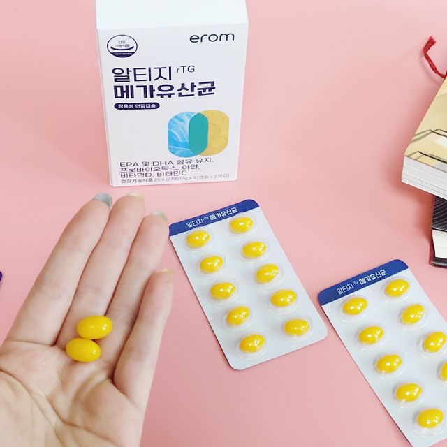 [이롬] 알티지 메가유산균 1 개월분 (490mgx30캡슐x2개입) 리뷰 사진
