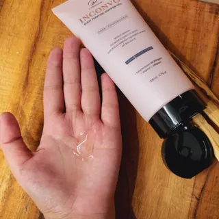 오투에니원 인컨보 바디 퍼퓸 샤워 젤 200ml — 5점을 준 리뷰어가 2023년 2월 올린 사용 사진