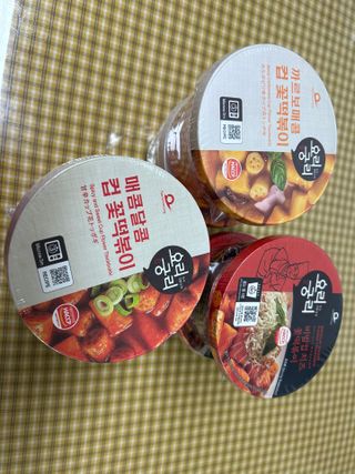 나우  [요리궁리] B타입 ( 매콤, 치즈, 매콤까르보 ) 꽃떡볶이 6개입 세트 — 5점을 준 리뷰어가 2025년 3월 올린 사용 사진