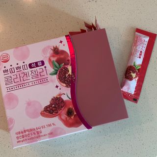 헬스업_쁘띠쁘띠석류콜라겐젤리_20g x 14포 — 4점을 준 리뷰어가 2021년 2월 올린 사용 사진