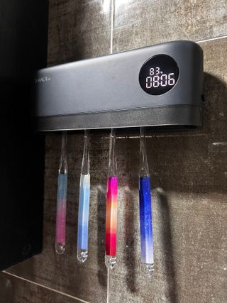 에브리모먼트 에브리 모먼트 칫솔 Every moment toothbrush — 5점을 준 리뷰어가 2022년 2월 올린 사용 사진