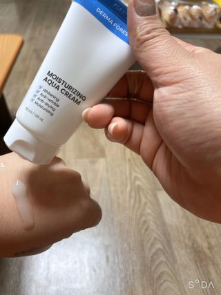 더마포레스트 모이스처라이징 아쿠아크림 / 수분크림 히알루론산 펩타이드 보습 미백 주름개선 — 5점을 준 리뷰어가 2021년 7월 올린 사용 사진