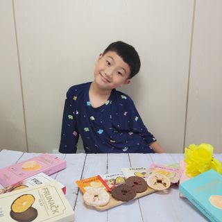 프루낵 초코5봉입 4종(화이트초코,다크초코,요구르트초코,콜라초코)  24g(4.8*5봉입) — 5점을 준 리뷰어가 2022년 9월 올린 사용 사진