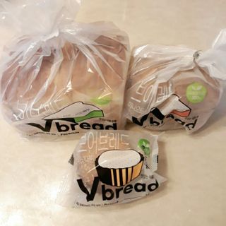 롯데제과 Vbread 포카치아식빵1개 + 미니식빵 1개 + 머핀 2개 세트 — 4.5점을 준 리뷰어가 2021년 9월 올린 사용 사진