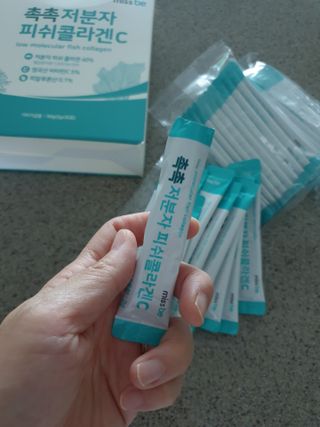 미스비 촉촉 저분자 피쉬콜라겐C — 5점을 준 리뷰어가 2021년 7월 올린 사용 사진