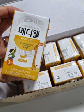 메디웰 페디아드링크 미니 바나나맛 — 5점을 준 리뷰어가 2022년 8월 올린 사용 사진
