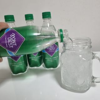 몽베스트 Montbest with Sparkling water Plain 20병 — 5점을 준 리뷰어가 2022년 6월 올린 사용 사진