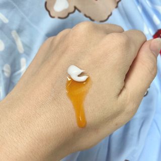 유니베르소 로즈힙 오일 15ml — 5점을 준 리뷰어가 2021년 7월 올린 사용 사진