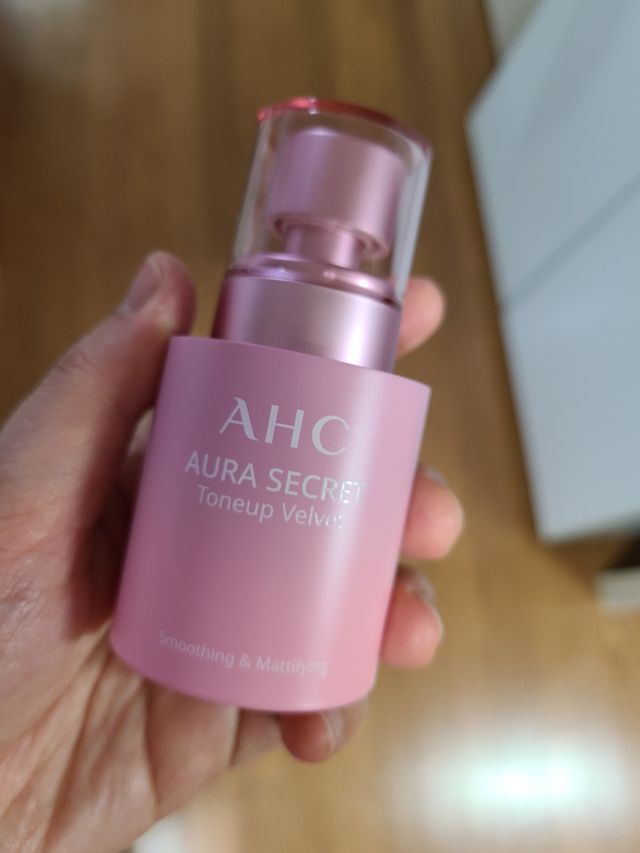 AHC 아우라 시크릿 톤업 벨벳 리뷰 사진