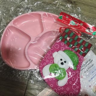 유비맘 캐릭터 실리콘 흡착 식판_색상 랜덤발송 — 5점을 준 리뷰어가 2020년 12월 올린 사용 사진