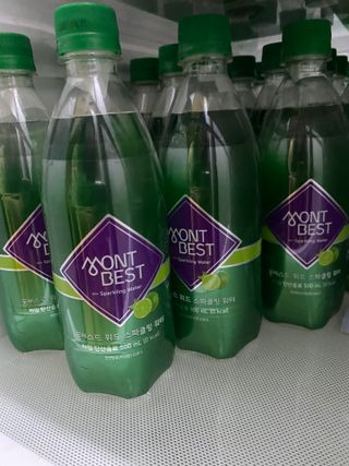 몽베스트 Montbest with Sparkling water Lime20병 — 5점을 준 리뷰어가 2022년 7월 올린 사용 사진