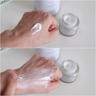 CRE8SKIN(크리에이트스킨) 화사한크림 — 5점을 준 리뷰어가 2022년 3월 올린 사용 사진