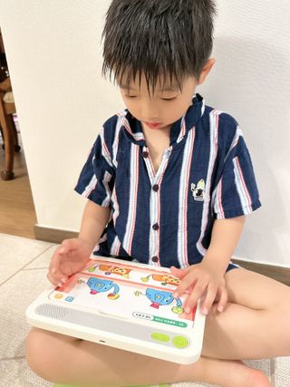 크레타탭 차세대 사고력 유아수학 학습기 페이퍼 태블릿 — 5점을 준 리뷰어가 2023년 9월 올린 사용 사진