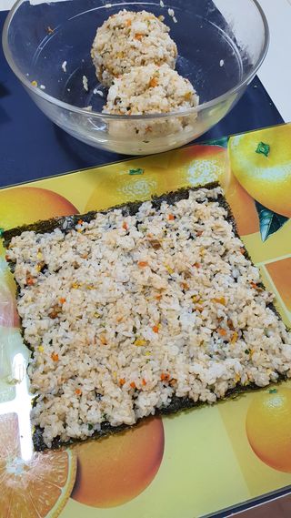 해풀잎 누구나 김밥*1ea [(혼합야채 35g *1ea,  김밥김 (5g, 5ea),  양념간장 (6g, 5ea), 참기름(5g, 2ea)] — 4.5점을 준 리뷰어가 2022년 7월 올린 사용 사진