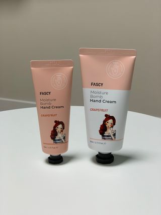 파시 FASCY 高保湿ハンドクリーム40ml+80ml セット — 5점을 준 리뷰어가 2021년 7월 올린 사용 사진