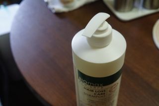 [바이오맥스] 프로코어 탈모완화샴푸 1000ml — 5점을 준 리뷰어가 2022년 8월 올린 사용 사진