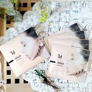 아이디플라코스메틱 아이디 페이스핏 마이너스 밴드 v2 — 5점을 준 리뷰어가 2022년 5월 올린 사용 사진
