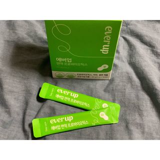 [몸엔용] 에버업 멀티비타민&미네랄, 눈건강 루테인 혈행건강 오메가3, 면역 프로바이오틱스 3종 택1 — 4점을 준 리뷰어가 2022년 4월 올린 사용 사진