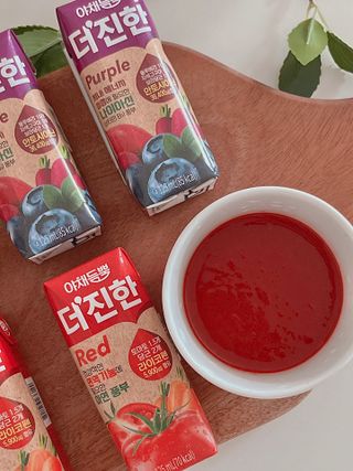 [롯데칠성] 야채듬뿍 더'진한 [롯데칠성] 야채는 이제 COLORFULL! 야채듬뿍  더 진한 레드 4개 +퍼플 4개 (총 8개) — 5점을 준 리뷰어가 2023년 6월 올린 사용 사진