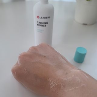 리더스코스메틱 리더스 카밍 바이오틱스 에센스 워터 — 5점을 준 리뷰어가 2022년 5월 올린 사용 사진
