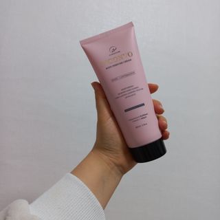 오투에니원 인컨보 바디 퍼퓸 크림 200ml — 5점을 준 리뷰어가 2023년 1월 올린 사용 사진
