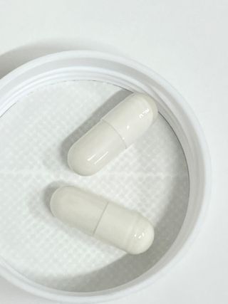 프리마인 성큼다가온 봄, 이너뷰티를 챙겨야 피부도 화사하게, 컨디션도 활기차게. 흡수율을 높인 고효율 비타민. — 5점을 준 리뷰어가 2023년 4월 올린 사용 사진