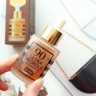 자민경 크레마카라콜 울트라 90 프로폴리스 앰플 — 5점을 준 리뷰어가 2021년 2월 올린 사용 사진