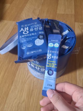 서울약사신협_프로바이오생유산균_2.5G x 100포 — 5점을 준 리뷰어가 2021년 2월 올린 사용 사진