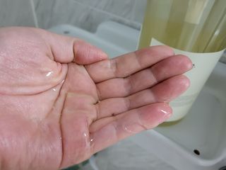 라로지크 X4 스케일링 퍼퓸 샴푸 1,000mℓ — 5점을 준 리뷰어가 2021년 11월 올린 사용 사진