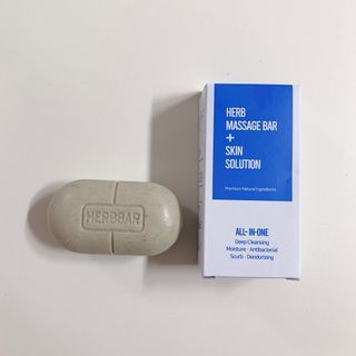 제이제이바이오 허브마사지바 올인원 알약비누 — 5점을 준 리뷰어가 2022년 3월 올린 사용 사진