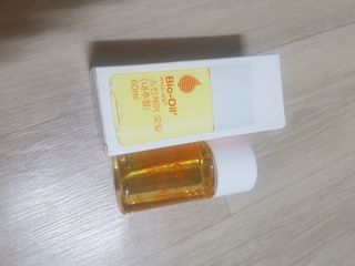 바이오오일 [바이오-오일] 스킨케어 오일 내추럴 60ml — 5점을 준 리뷰어가 2021년 5월 올린 사용 사진