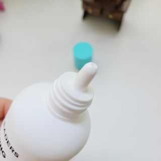 리더스코스메틱 리더스 카밍 바이오틱스 에센스 워터 — 5점을 준 리뷰어가 2022년 5월 올린 사용 사진