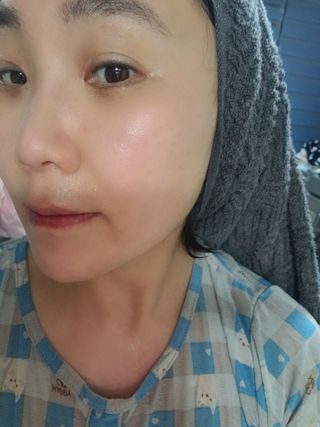 오투에니원 화이트스완 센텔라 루미너스 미스트 세럼 100ml — 5점을 준 리뷰어가 2023년 3월 올린 사용 사진