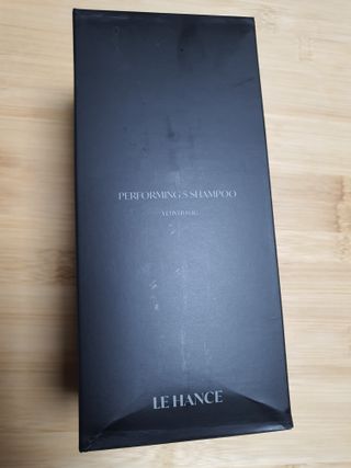 르핸스 퍼포밍 5 샴푸 비반트 포렛/베티버 포그 — 5점을 준 리뷰어가 2022년 12월 올린 사용 사진