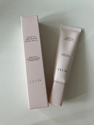 프리마인 선크림만 바꿨을 뿐인데 매일 물 2L챙겨먹고 기초케어 완벽하게 한 물빛피부 완성,셀라브UV프로텍터 — 5점을 준 리뷰어가 2023년 6월 올린 사용 사진