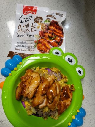 굽네몰 [굽네] 소스가 맛있는 닭가슴살 슬라이스 4종 — 5점을 준 리뷰어가 2021년 4월 올린 사용 사진