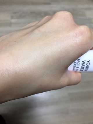 엘리샤코이 유스워터 페이스 앤 아이크림 — 5점을 준 리뷰어가 2021년 1월 올린 사용 사진