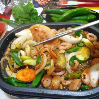 백석푸드시스템 [매진] 맛있는 훈제막창 200g 소스 50g — 4.5점을 준 리뷰어가 2021년 6월 올린 사용 사진