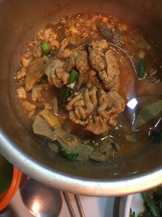소담스퀘어 상암 궁중해물탕조씨집 백년가게 조씨집 팔뚝탕1인분550g — 2.5점을 준 리뷰어가 2022년 12월 올린 사용 사진
