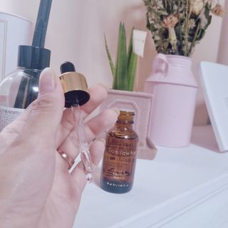 스킨큐어 산다화 비타민c 화이트닝 에센스 30ml — 5점을 준 리뷰어가 2023년 10월 올린 사용 사진