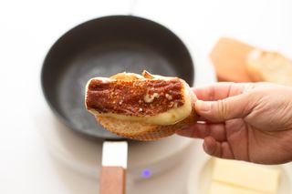 앙투어솔레 아일랜드 구워먹는 치즈 100 자연 치즈 와인안주 300g(100g x 3팩) — 5점을 준 리뷰어가 2022년 7월 올린 사용 사진