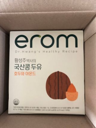 이롬 erom 황성주박사의 국산콩 두유 호두와 아몬드 — 5점을 준 리뷰어가 2020년 12월 올린 사용 사진