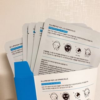 Dr.느루벗 느루벗 EGF FGF 스킨 리커버리 마스크 10장 — 5점을 준 리뷰어가 2021년 3월 올린 사용 사진